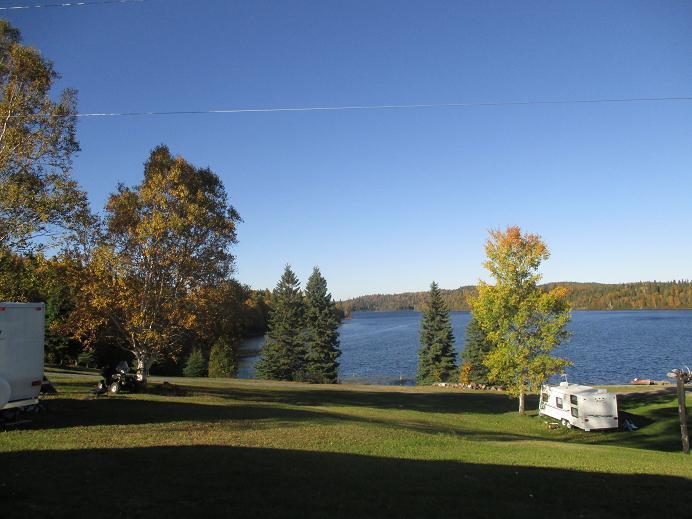 Catfish Lakefront Cabins & Campground Вава Екстер'єр фото