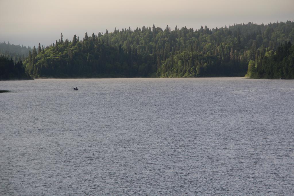Catfish Lakefront Cabins & Campground Вава Екстер'єр фото