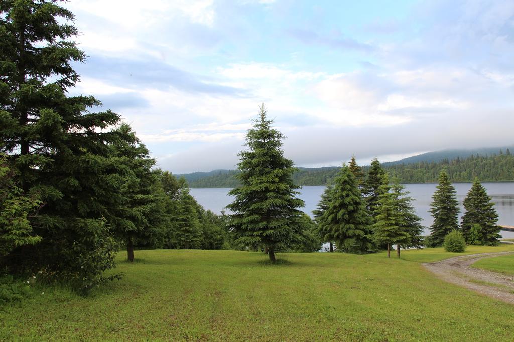 Catfish Lakefront Cabins & Campground Вава Екстер'єр фото