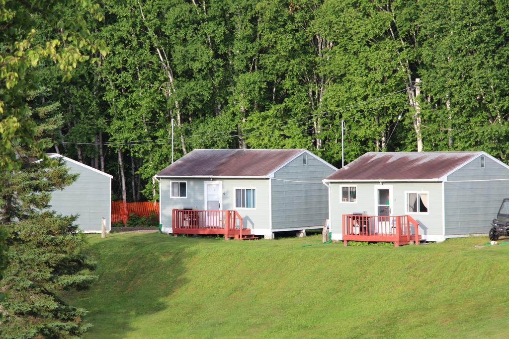 Catfish Lakefront Cabins & Campground Вава Екстер'єр фото