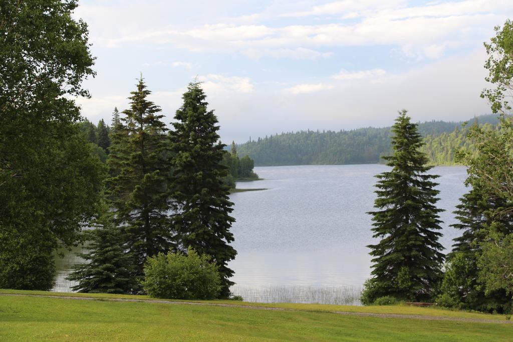 Catfish Lakefront Cabins & Campground Вава Екстер'єр фото